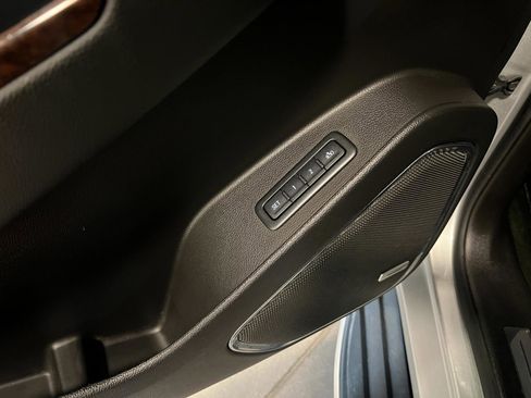 Used 2015 GMC Yukon SLT w/ Open Road Package image 25