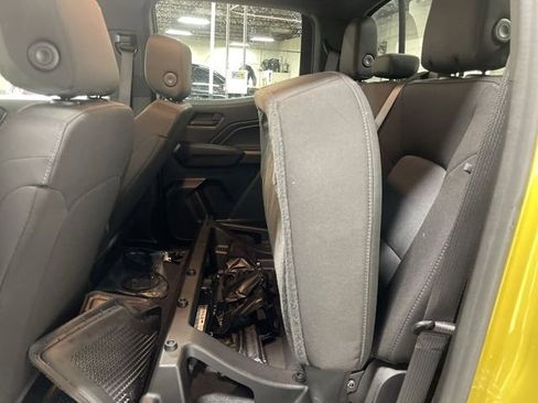 Used 2023 Chevrolet Colorado Trail Boss w/ Technology Package image 24