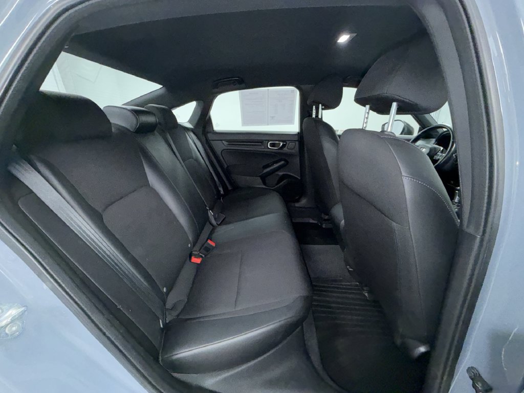 Used 2023 Honda Civic Sport image 19