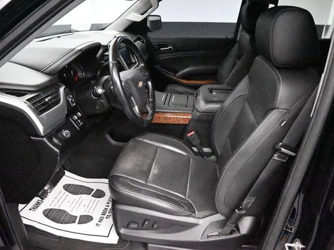 Used 2019 Chevrolet Tahoe Premier w/ RST 6.2L Performance Edition RWD image 15