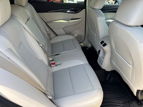 Used 2021 Buick Envision Preferred AWD/4WD image 17