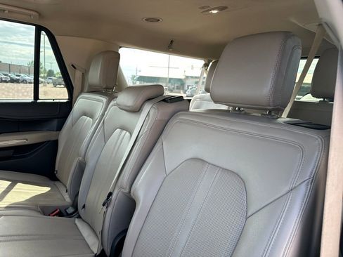 Used 2024 Ford Expedition Max Limited AWD/4WD image 23