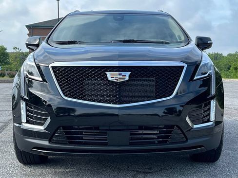 Used 2020 Cadillac XT5 Sportv w/ Platinum Package AWD/4WD image 2