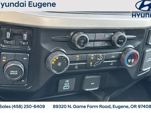 Used 2025 Ford F250 XLT image 25