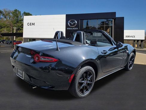 New 2026 MAZDA MX-5 Miata Sport w/ Interior Package RWD image 4