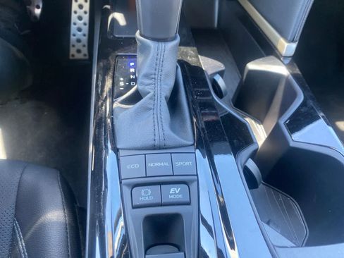 Used 2026 Toyota Camry XSE AWD/4WD image 17
