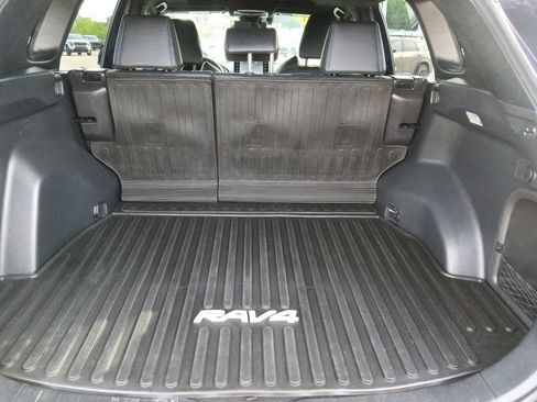 Used 2021 Toyota RAV4 XSE w/ XSE Grade Weather Package AWD/4WD image 29