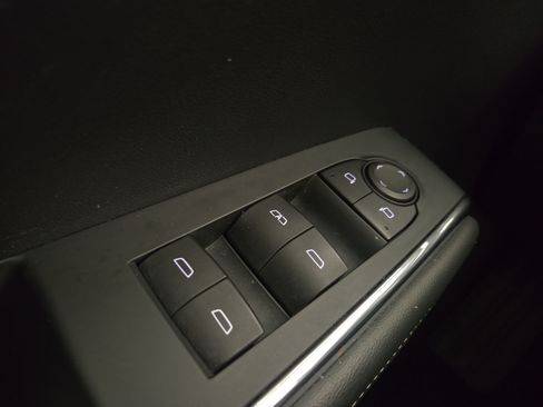 Used 2024 GMC Acadia Elevation w/ Luxury Package AWD/4WD image 26