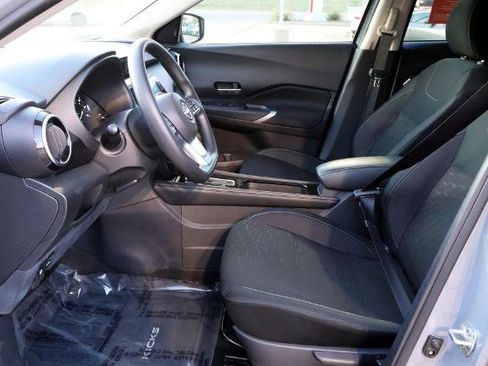 Certified 2024 Nissan Kicks SV w/ Exterior Package FWD image 17