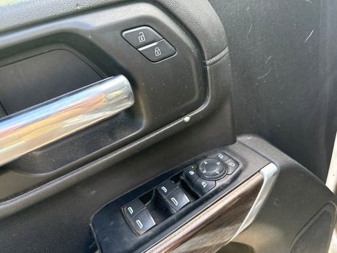 Used 2020 Chevrolet Silverado 2500 LT w/ All Star Edition AWD/4WD image 13