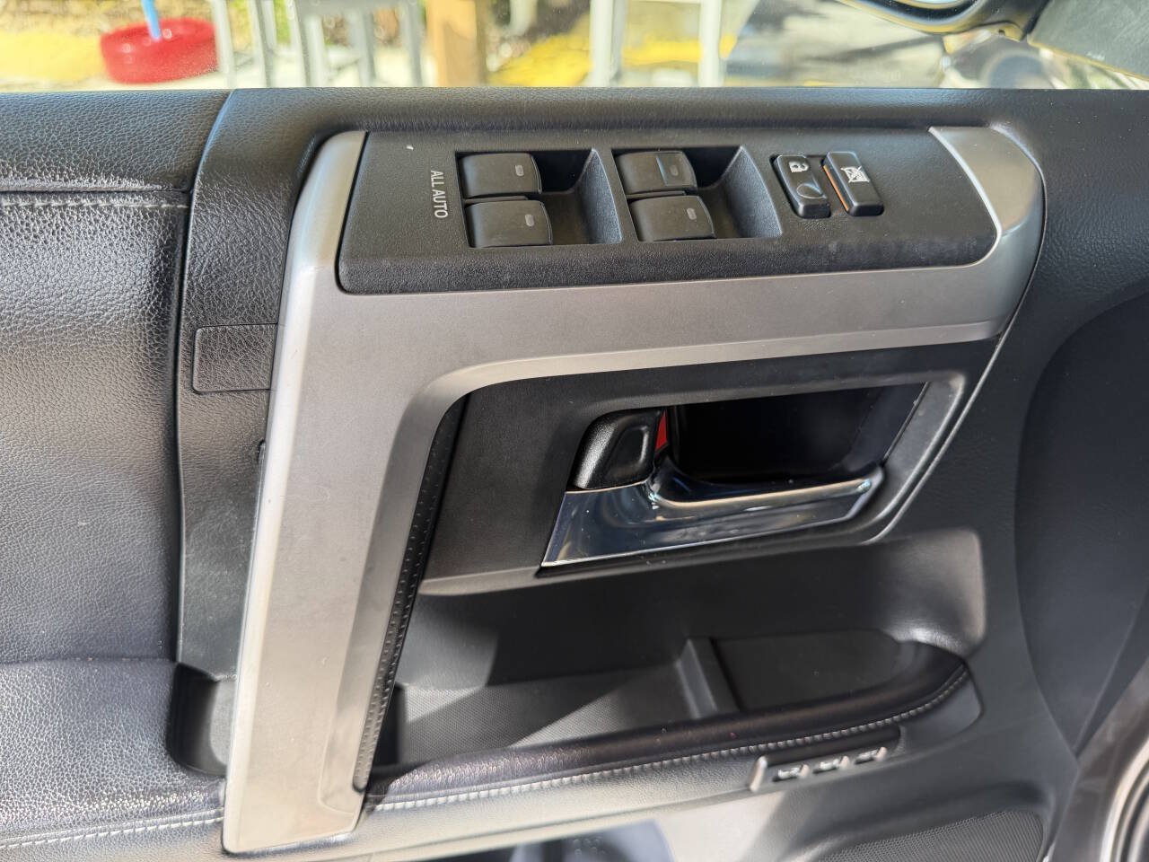 Used 2017 Toyota 4Runner Limited RWD image 10