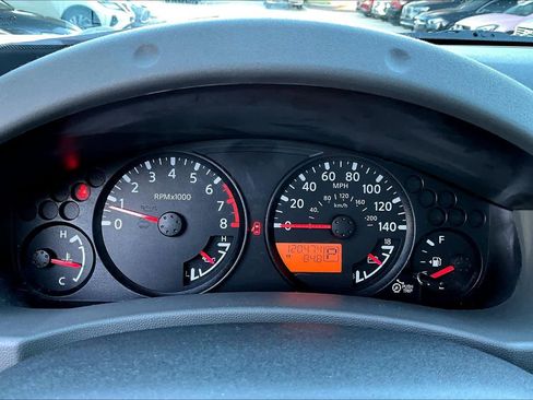 Used 2015 Nissan Xterra S image 24