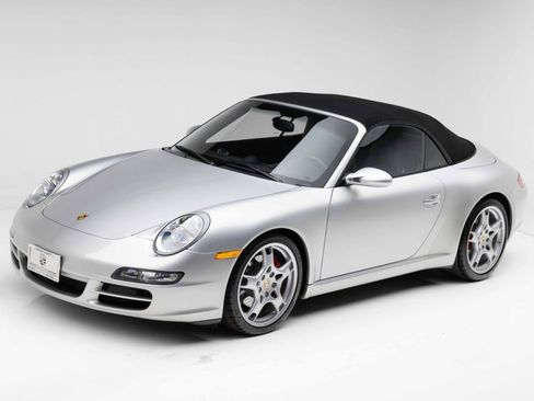 Used 2006 Porsche 911 Carrera S RWD image 17