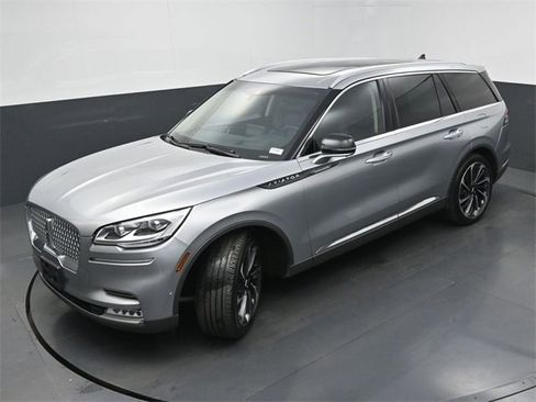 Used 2021 Lincoln Aviator Reserve w/ Equipment Group 202A image 41