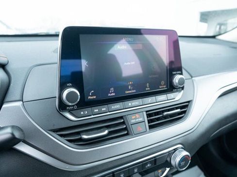 Used 2024 Nissan Altima 2.5 SR image 19