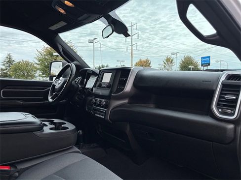 Used 2024 RAM 3500 SLT w/ Quick Order Package 2YG SLT image 40