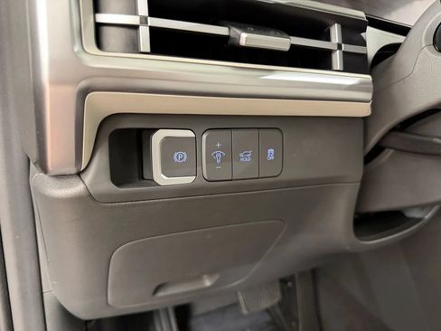 Used 2024 Hyundai Santa Fe SEL AWD/4WD image 16