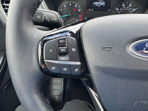 Used 2022 Ford Escape SE w/ SE Sport Appearance Package AWD/4WD image 14