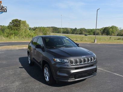 Used 2023 Jeep Compass Sport