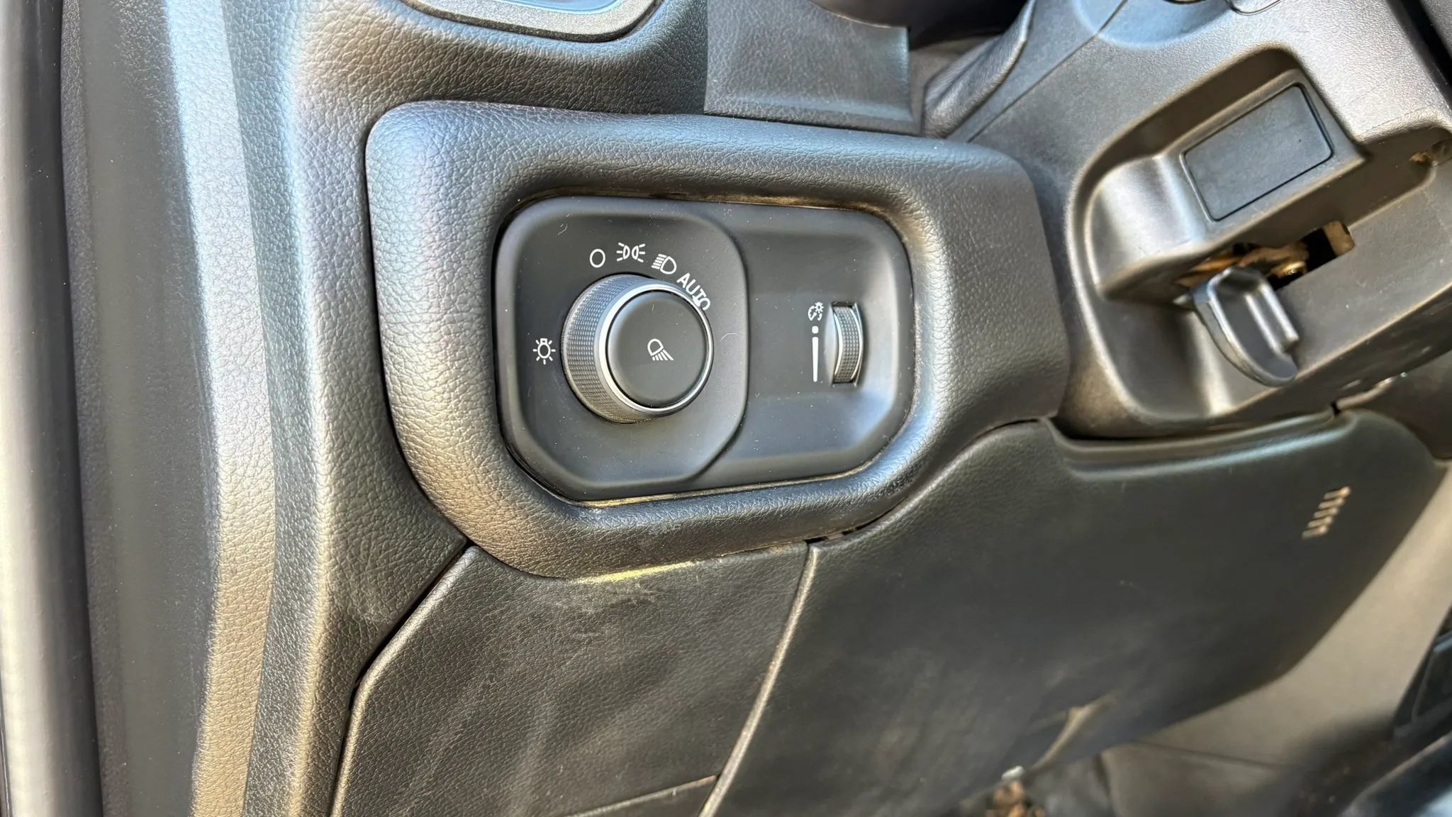 Used 2022 RAM 2500 Tradesman w/ Protection Group AWD/4WD image 17
