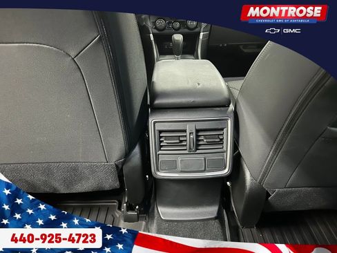 Used 2023 Subaru Forester Premium image 23