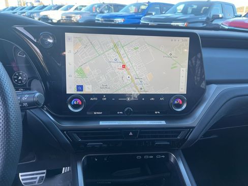 Used 2024 Lexus TX 500h AWD image 21