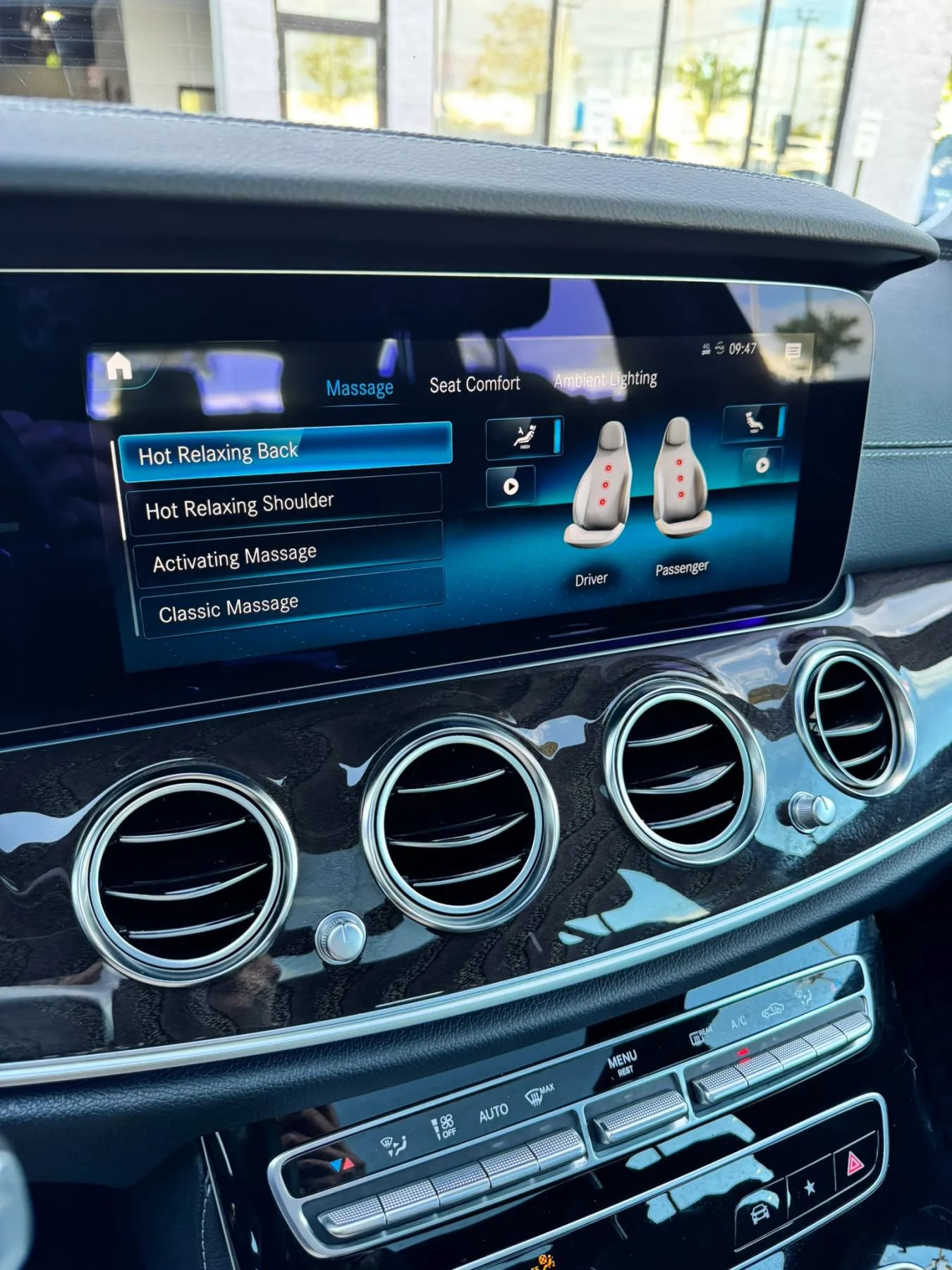 Used 2023 Mercedes-Benz E 450 4MATIC All-Terrain Wagon image 34