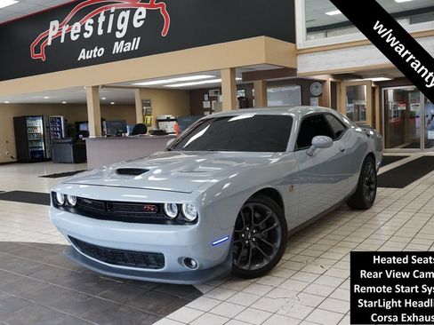 Used 2022 Dodge Challenger R/T Scat Pack RWD image 2