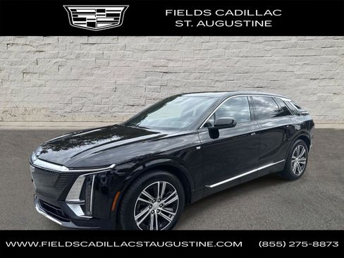 New 2025 Cadillac Lyriq Luxury image 1
