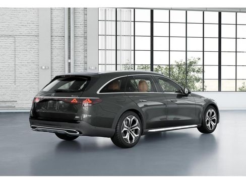 New 2026 Mercedes-Benz E 450 4MATIC All-Terrain Wagon image 21