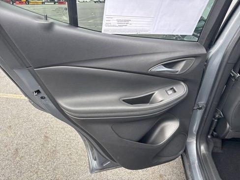 Used 2022 Buick Encore GX Preferred w/ Cold Weather Comfort Package image 17