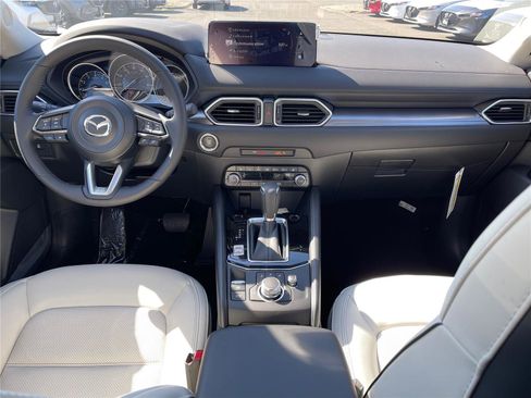 New 2025 MAZDA CX-5 AWD 2.5 S w/ Preferred Package image 13