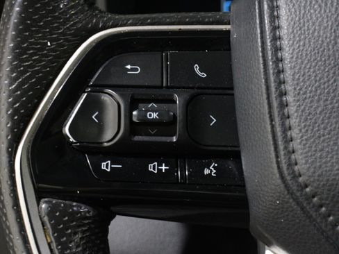 Used 2024 Toyota Tundra Limited image 8