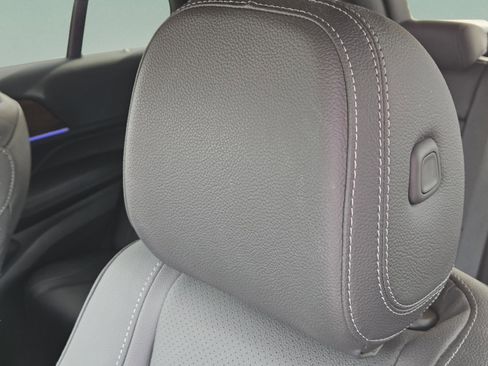 Certified 2025 Mercedes-Benz GLE 450 GLE 450 image 16