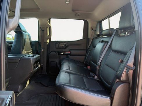Used 2019 Chevrolet Silverado 1500 RST w/ All-Star Edition AWD/4WD image 6
