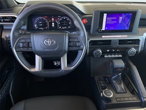 Used 2024 Toyota Tacoma TRD Sport image 17