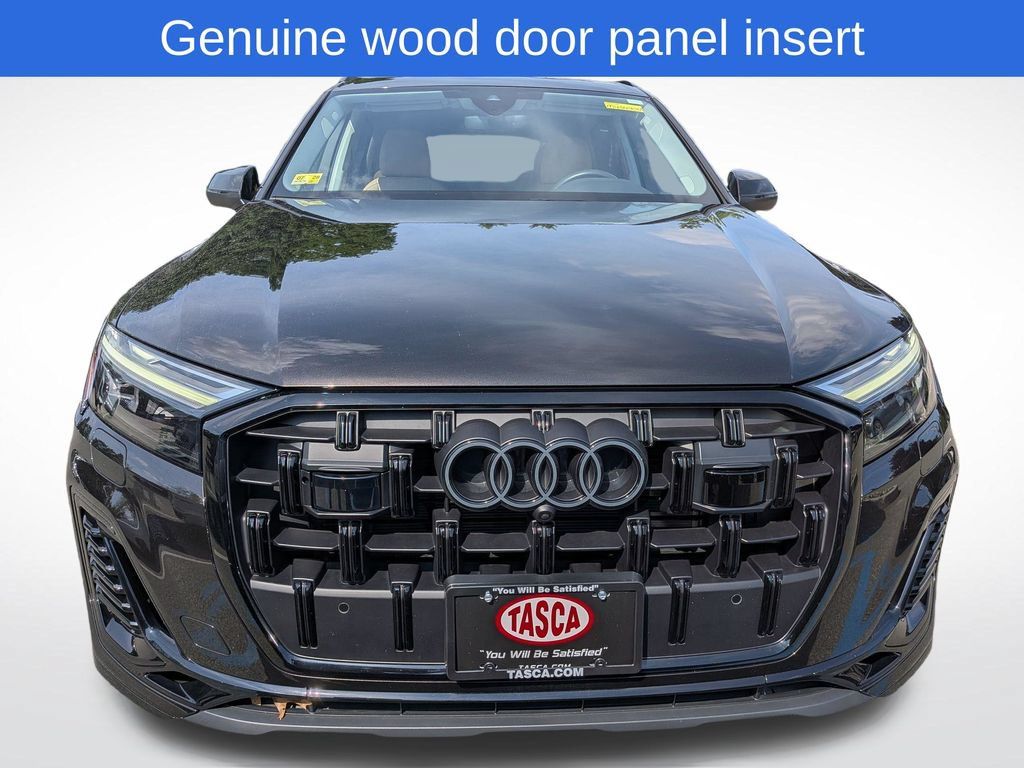 Used 2025 Audi Q7 3.0T Premium Plus AWD/4WD image 8