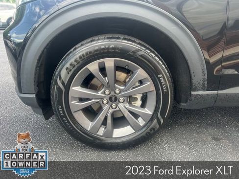 Used 2023 Ford Explorer XLT w/ Equipment Group 202A AWD/4WD image 31