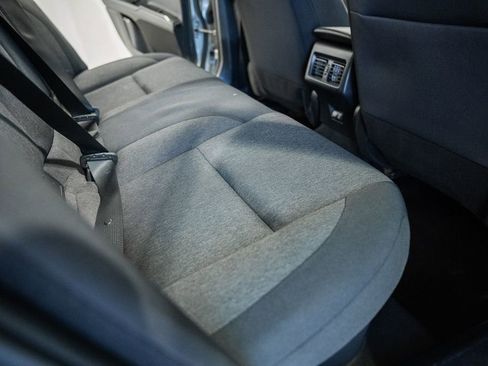 Used 2025 Toyota Camry LE FWD image 30