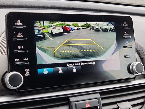 Used 2020 Honda Accord Sport image 17