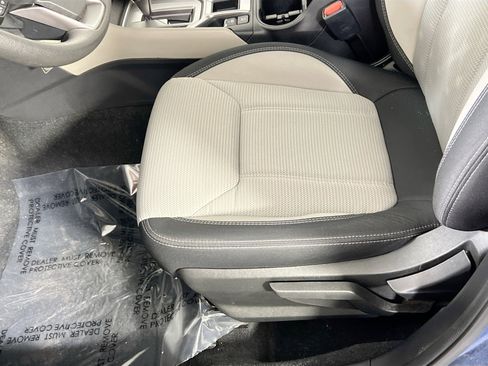 Used 2023 Subaru Forester AWD/4WD image 18