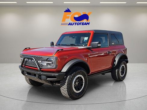 Used 2023 Ford Bronco Badlands w/ Sasquatch Package AWD/4WD image 1
