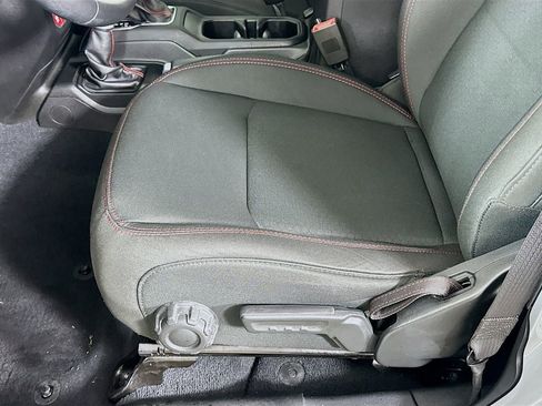 Used 2018 Jeep Wrangler Unlimited Rubicon w/ Dual Top Group image 19