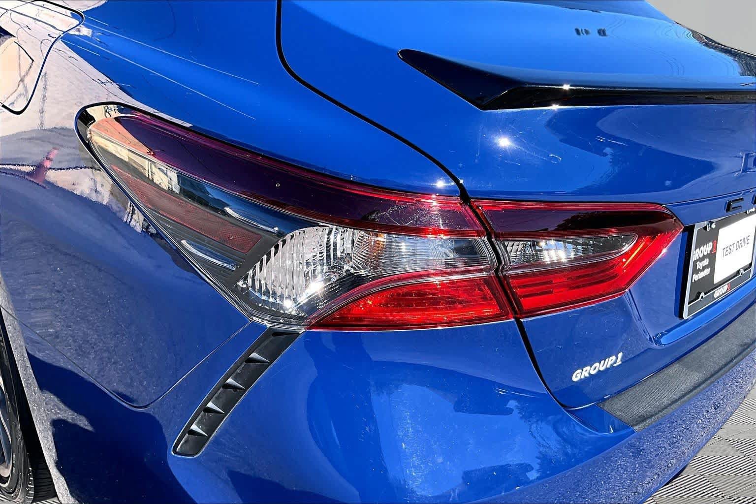 Used 2024 Toyota Camry SE w/ Convenience Package FWD image 29