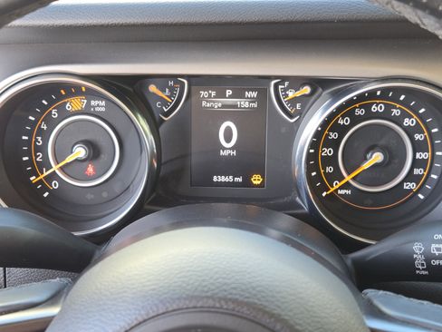 Used 2020 Jeep Wrangler Sport S image 18