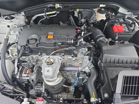 New 2026 Honda HR-V EX-L image 32