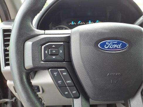 Used 2020 Ford F150 XLT w/ Equipment Group 302A Luxury AWD/4WD image 14