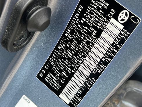 Used 2023 Toyota Corolla LE FWD image 53