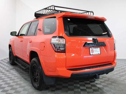 Certified 2024 Toyota 4Runner TRD Off-Road Premium w/ Moonroof Package AWD/4WD image 4