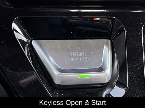 Used 2024 GMC Sierra 1500 Denali w/ Technology Package image 23